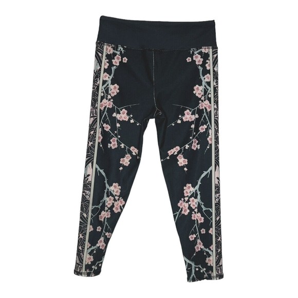 Evolution and Creation Women's Cropped Leggings Dark Gray Pink Floral‎ Size M - Picture 1 of 6